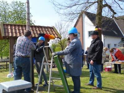 1.Mai-Maibaumaufstellen in Dollbergen - 